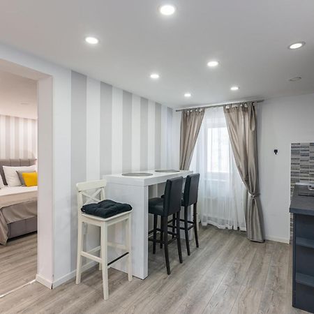 Small, Sweet & Cosy Apartments Риека Экстерьер фото